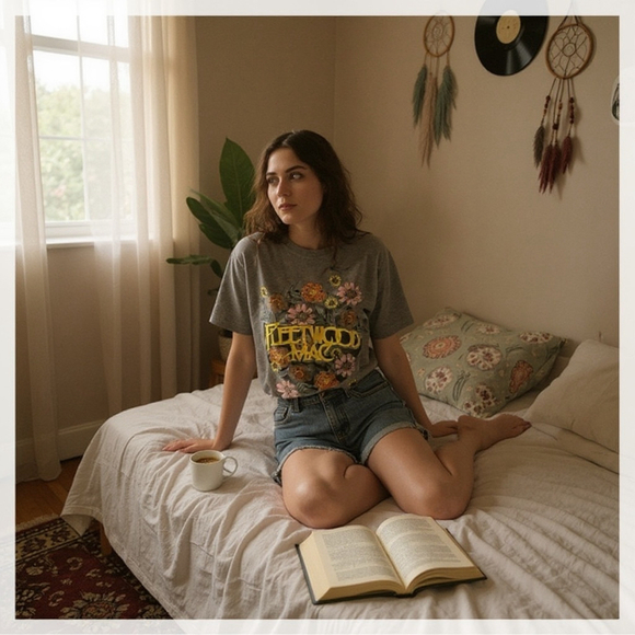 Fleetwood Mac Tops - Women's Fleetwood Mac Grey Floral Short Sleeve Graphic Tee 1X